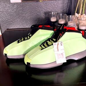 Adidas Crazy 1 men’s shoes. Never worn lime green sneakers. With extra laces